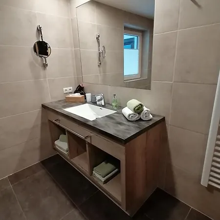 Laerche Appartement Tux